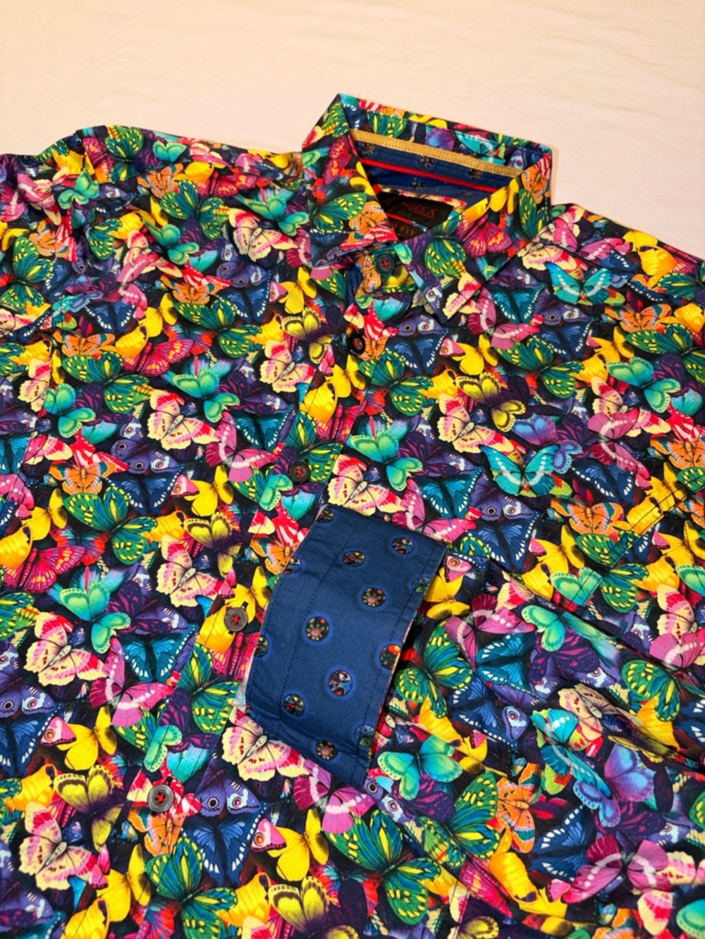 Eight X Men’s Premium Men's Slim Fit Butterfly Print Long Sleeve Shirt Size M